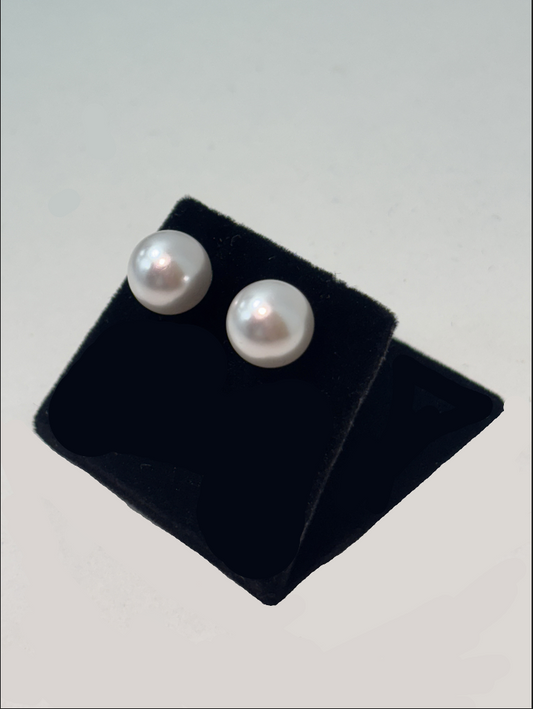 Classic Pearl Stud Earrings